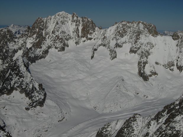 Aiguille Verte, Grandes Rocheuse, Aiguille Jardin in Les Droites Aiguille Verte, Grandes Rocheuse, Aiguille Jardin in Les Droites
