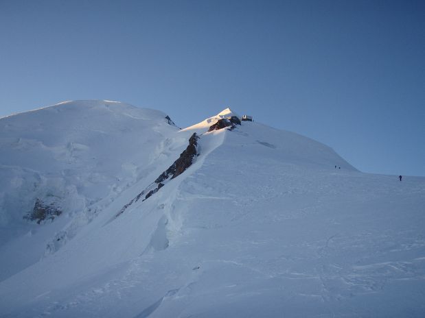 Vrh Mont Blanca in bivak Vallot Vrh Mont Blanca in bivak Vallot